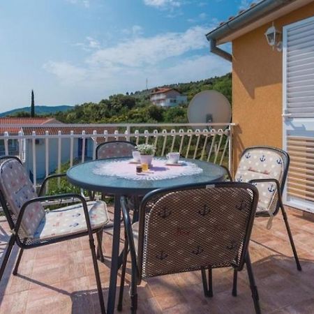 Apartment Petra Raslina Εξωτερικό φωτογραφία