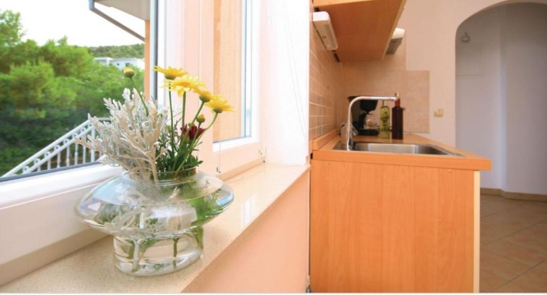 Apartment Petra Raslina Εξωτερικό φωτογραφία