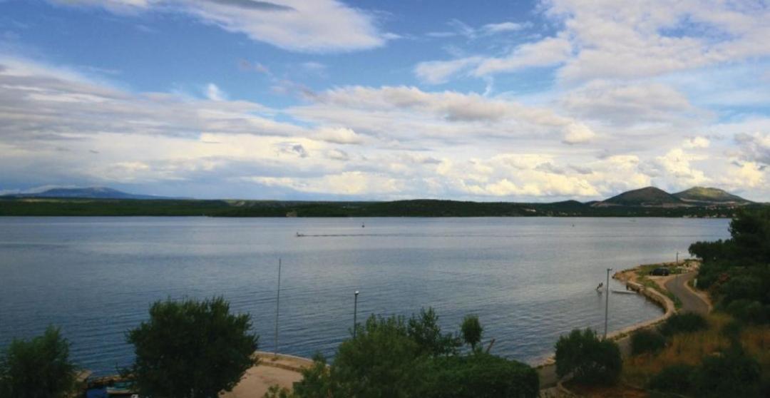 Apartment Petra Raslina Εξωτερικό φωτογραφία
