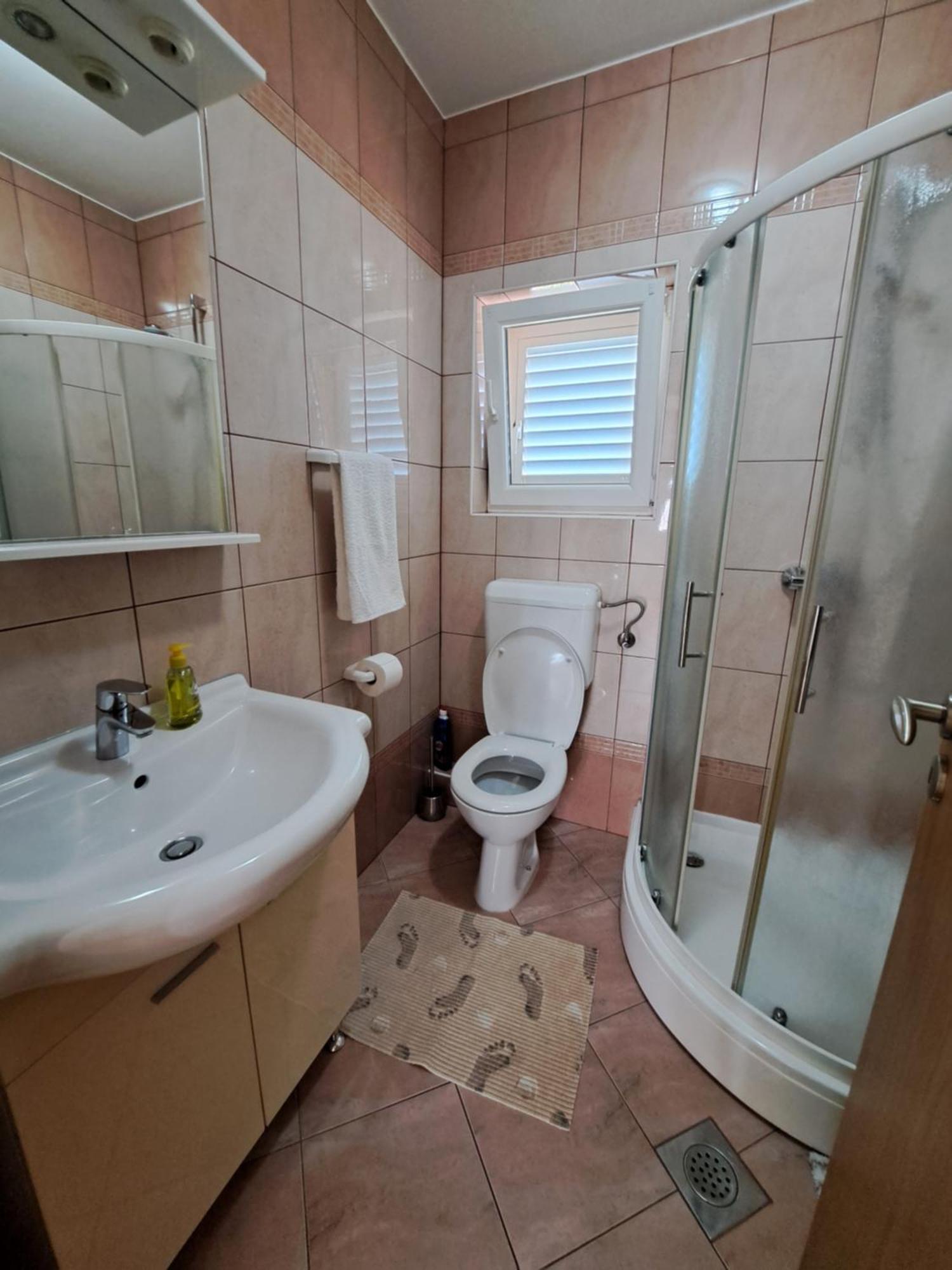 Apartment Petra Raslina Εξωτερικό φωτογραφία