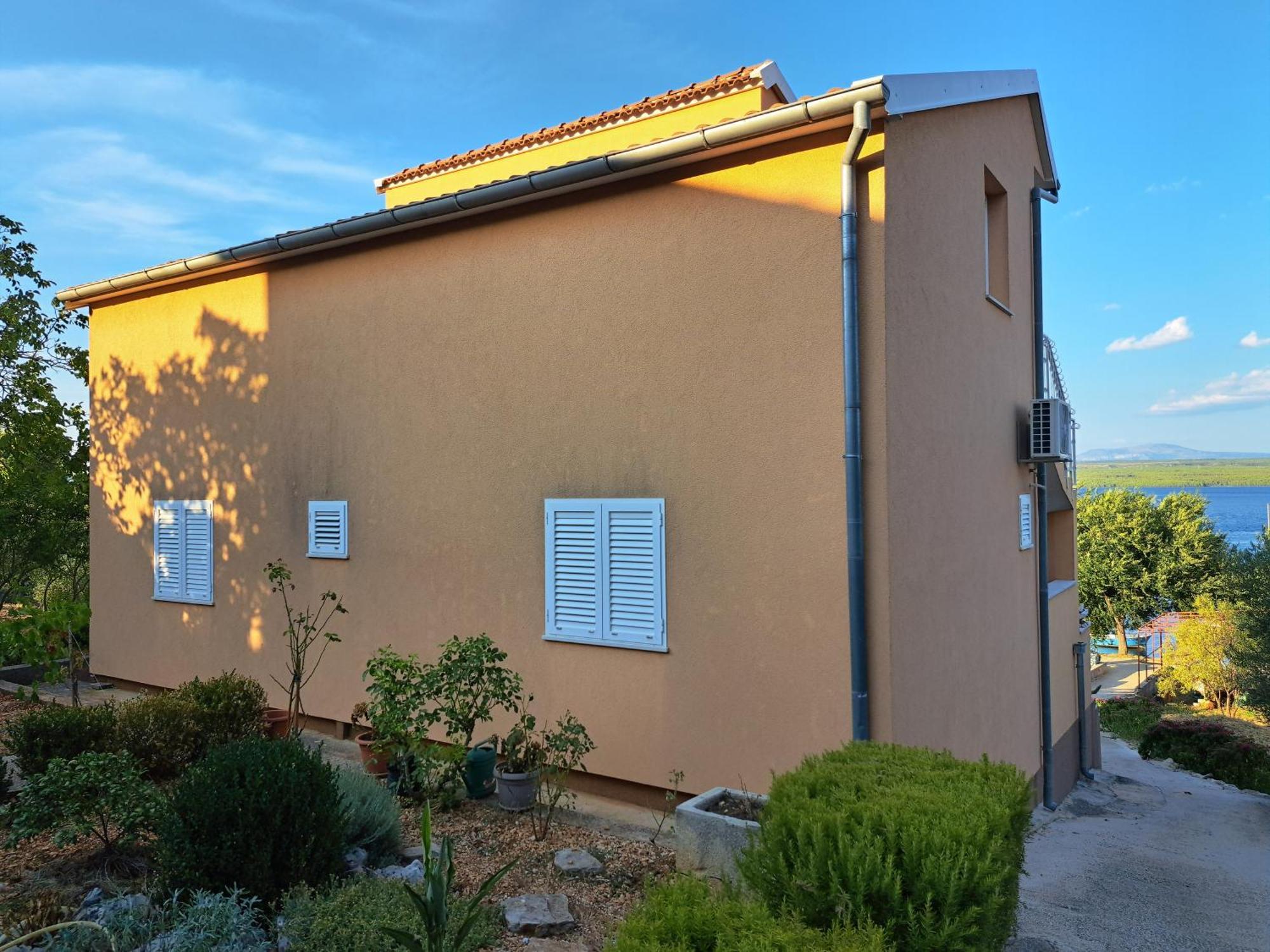 Apartment Petra Raslina Εξωτερικό φωτογραφία